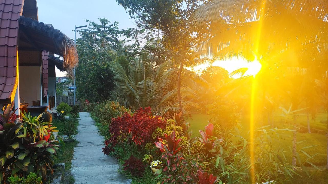 شقة Bale Kembang Kuning تيتيباتو المظهر الخارجي الصورة